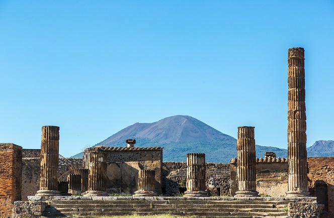Fly Drive Amalfikust Ontdek de Pracht van Napels tot Ravello in 8 Dagen 1